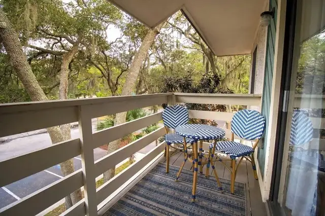 Balcony at Fiddler’s Cove 14K